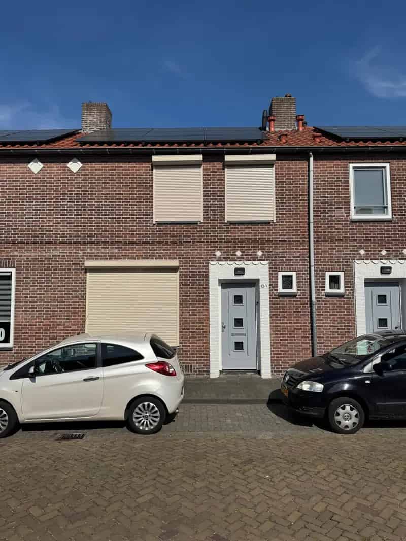 3 Slaapkamers Tuin Kelder Gerenoveerd 2017
