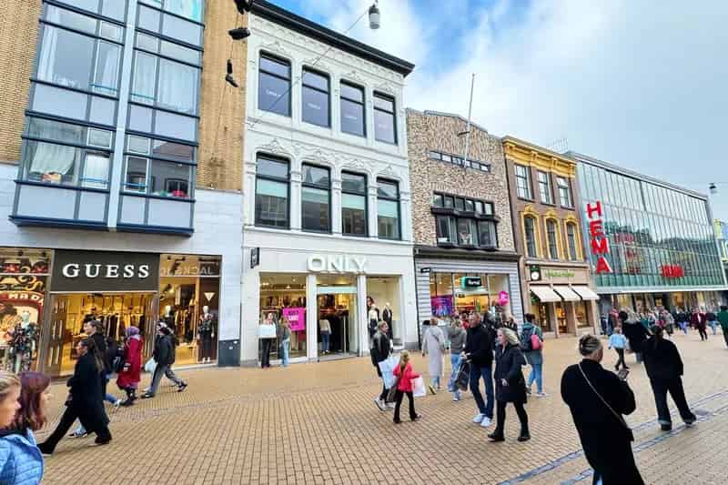 Winkel te huur Herestraat Groningen 245m2 A1 locatie