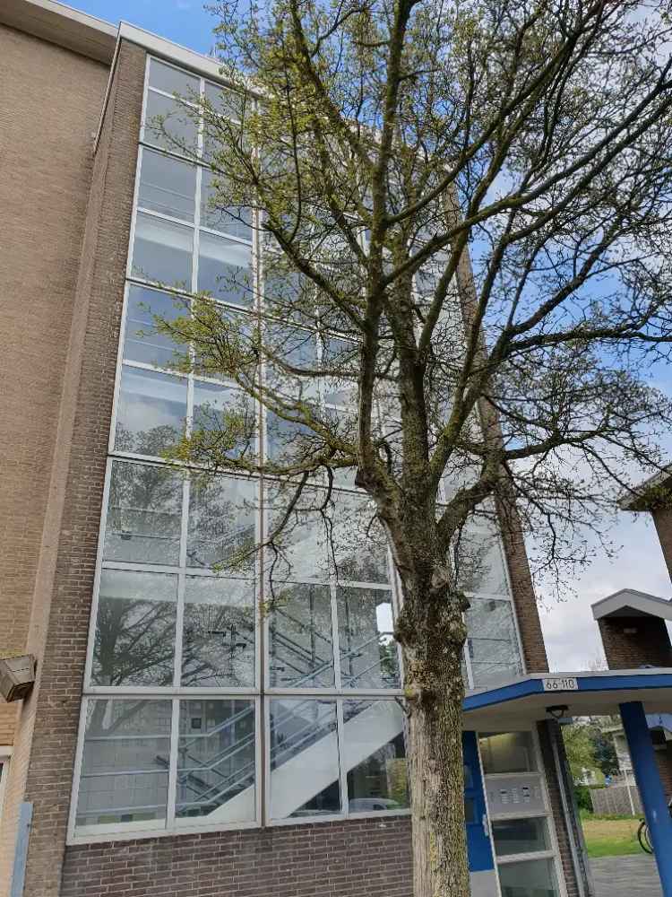 2 Kamer Galerijwoning te Huur