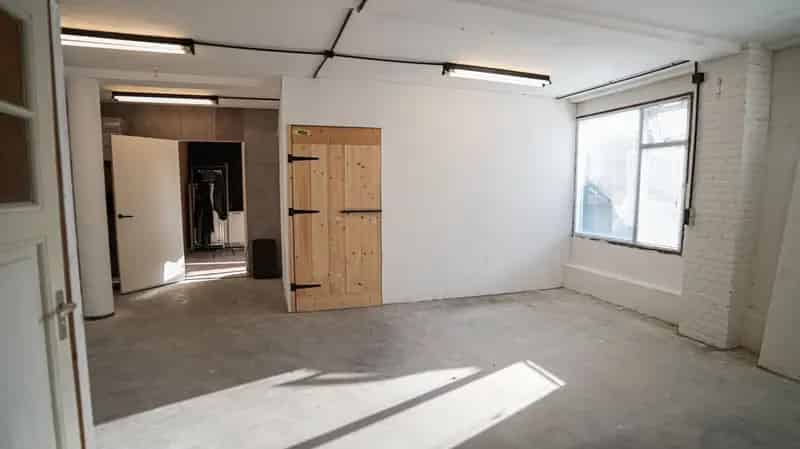Bedrijfshal IJmuiden te koop 160m² Haven gebied