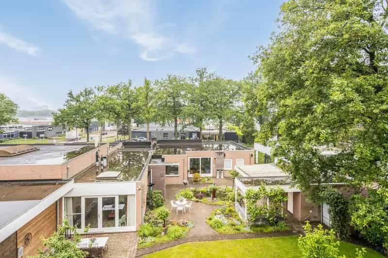 Bedrijfshal Helmond | Zoek bedrijfshallen te koop: Duizeldonksestraat 18 5705 CA Helmond 
