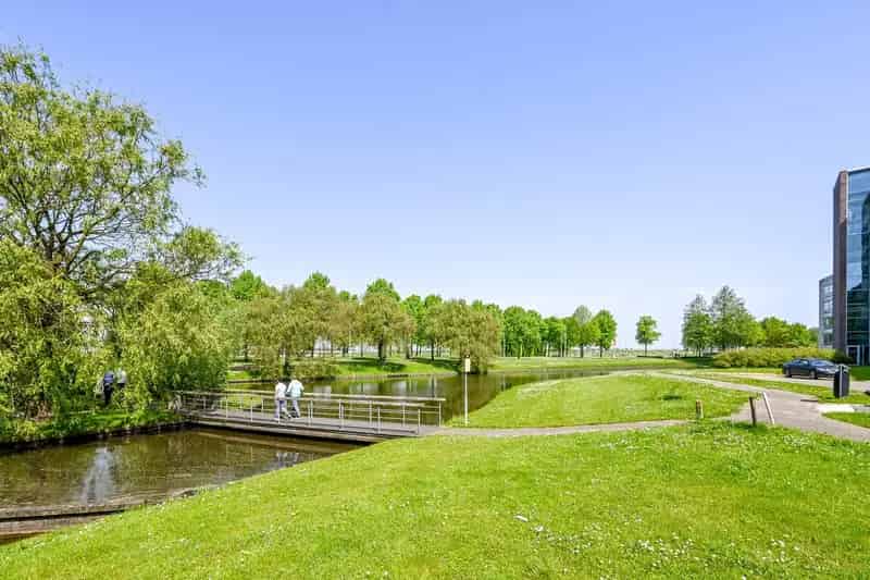 Kantoorruimte Schiphol-Rijk 1730m² te huur