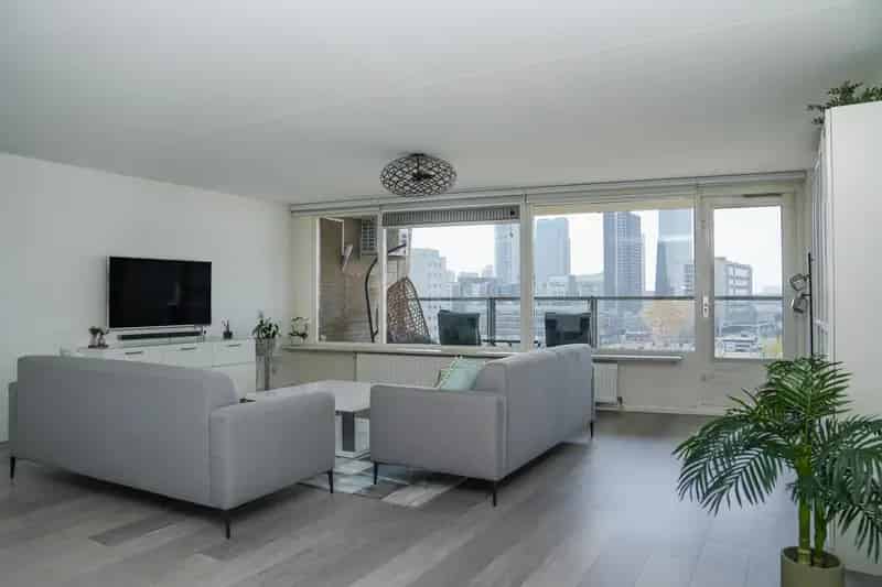 Rotterdam Agnieseburcht 4 Kamer Woning 133m2 Balkon Uitzicht Parkeerplaats