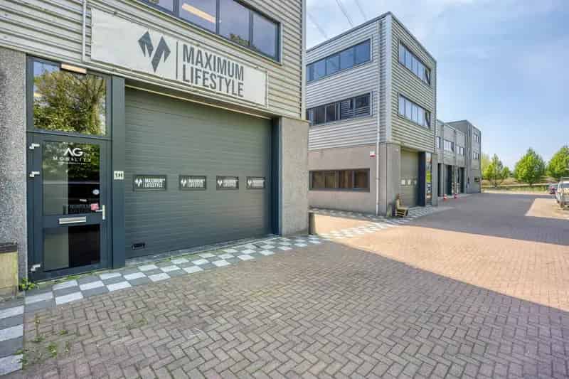 Kantoorruimte te Huur Landsmeer 94m²