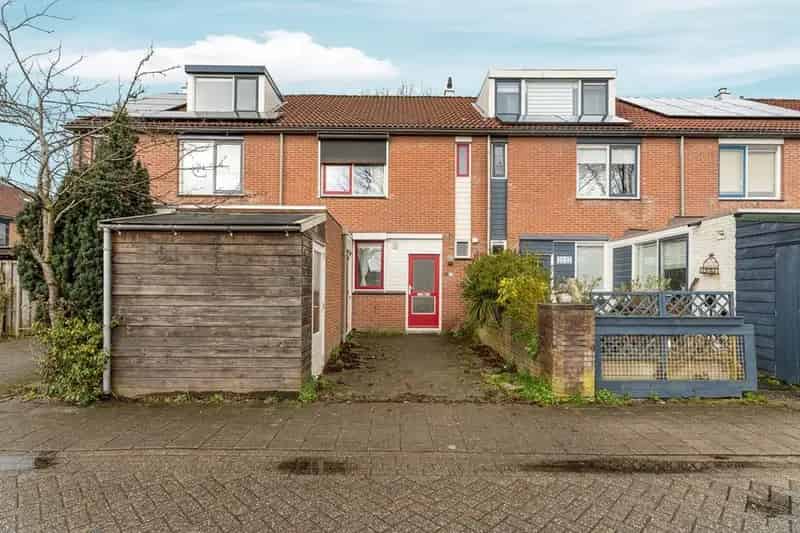 Grote gezinswoning Boswijk 3 slaapkamers tuin schuur