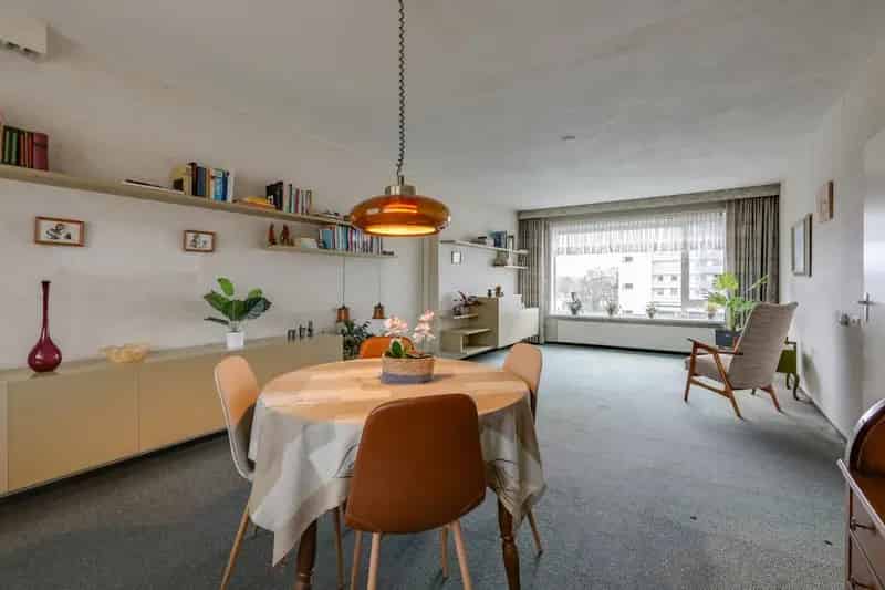 Ruim 3-kamer appartement Velp - Loggia - Garage