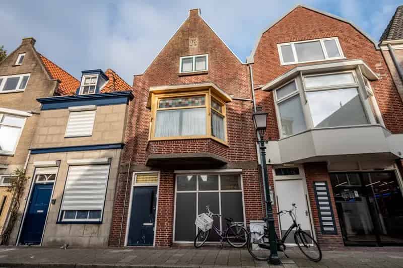 Ruime woning te Hoorn 146m2 3 lagen tuin berging