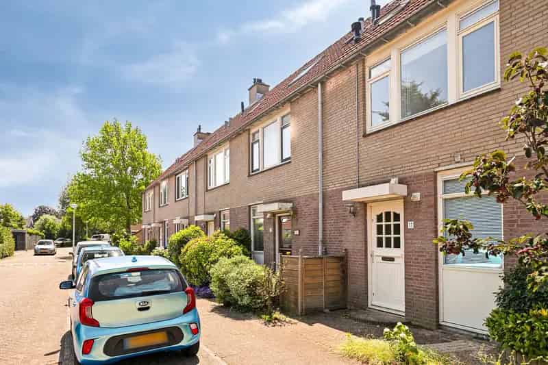 Huis te koop Rhoon: 4 slaapkamers, tuin en berging