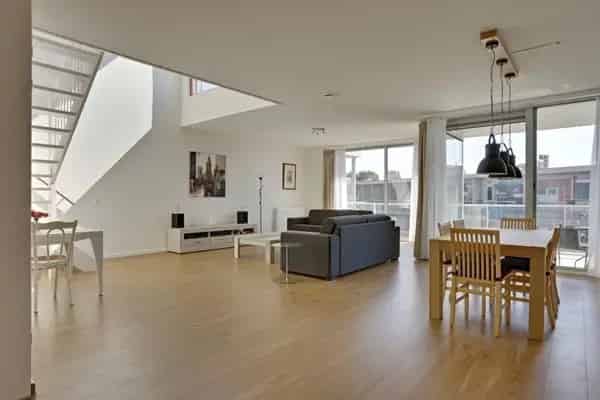 Gemeubileerd 6-kamer Maisonnette Appartement Eindhoven