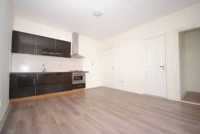 2-kamer appartement Weimarstraat Den Haag
