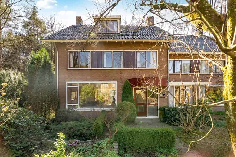 Ruime 5 Slaapkamer Villa Hoog Moersbergen Nabij Bos