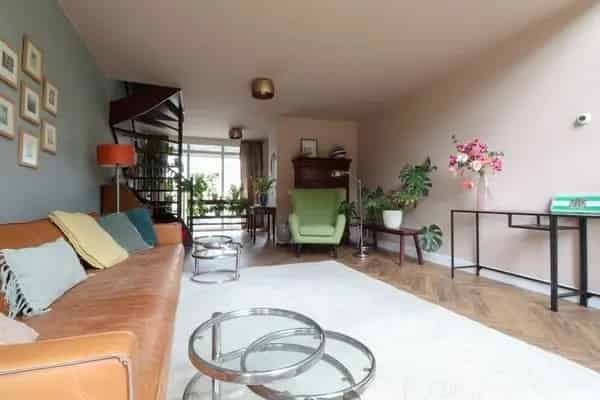 Gemeubileerd 3 Slaapkamers Appartement Rotterdam Kop van Zuid Dakterras