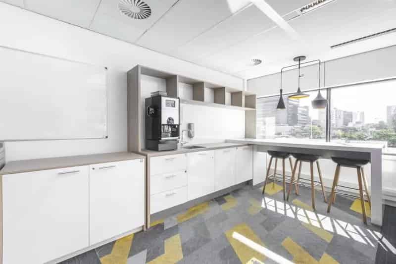 Business World Lounge Rotterdam: Flexibele Kantoorruimte