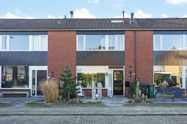 Woning Verkocht Neem Contact Op Voor Verkoop Of Soortgelijke Woning