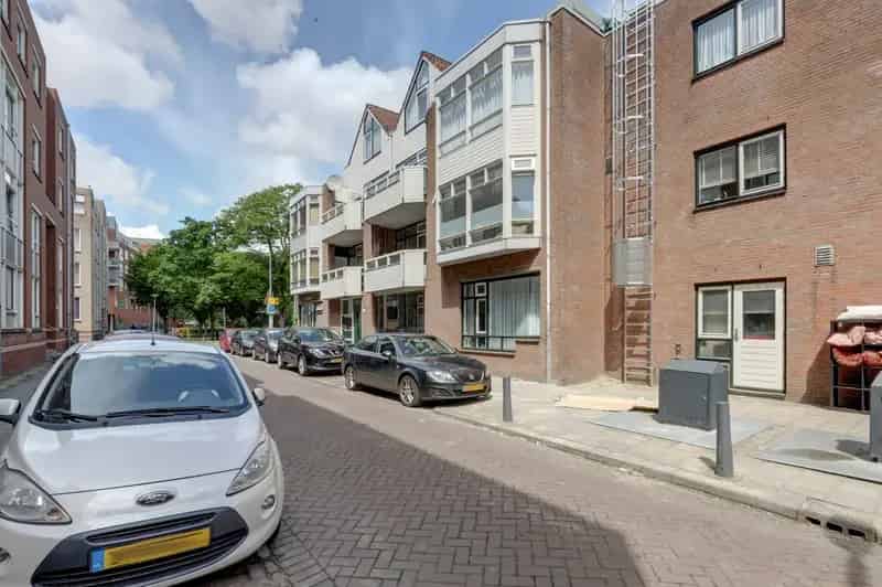 Appartement te koop Kralingen 3 kamers nieuw keuken balkon berging