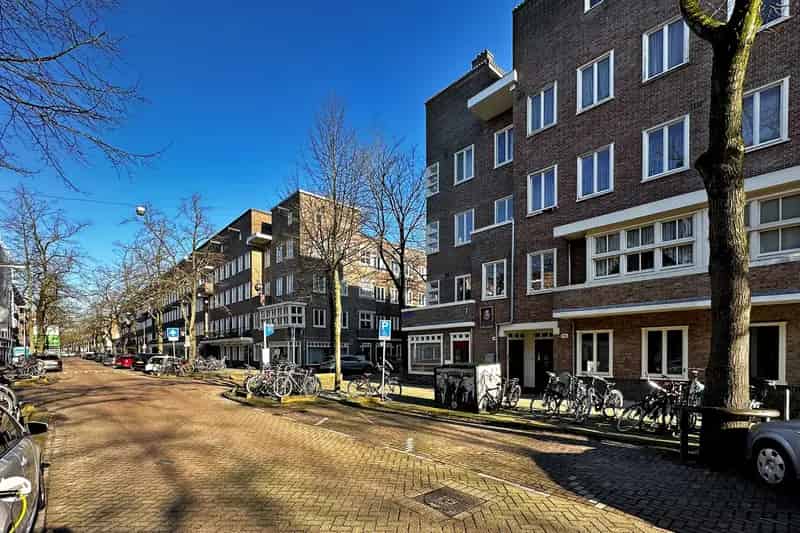 Amsterdam 3-kamer Hoekwoning te renoveren - Rembrandtpark Uitzicht