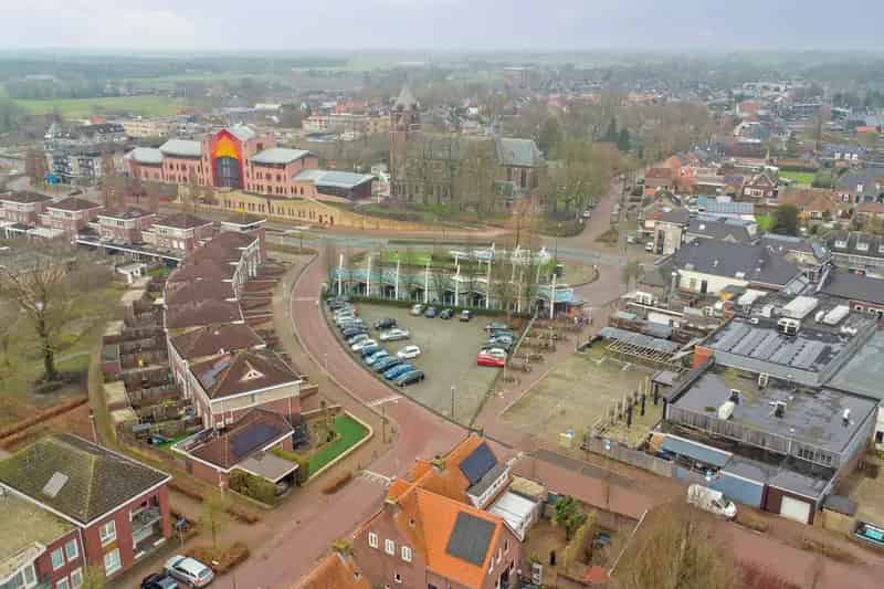 Tweekapper Reusel Centrum Ruim Bijgebouw 3 slaapkamers