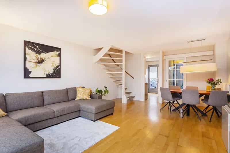 3 Slaapkamers Tussenwoning Utrecht Zuidtuin Nabij Park en Winkels