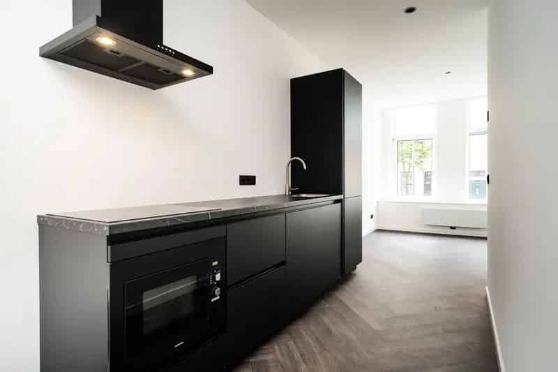 Gerenoveerd 3-kamerappartement Rotterdam 40m2 Stadstuin