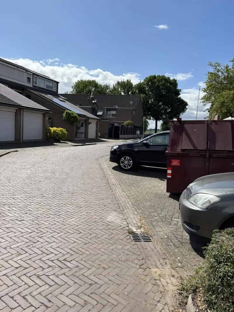 Rhijnvelt 10: Groene woning nabij winkels en openbaar vervoer