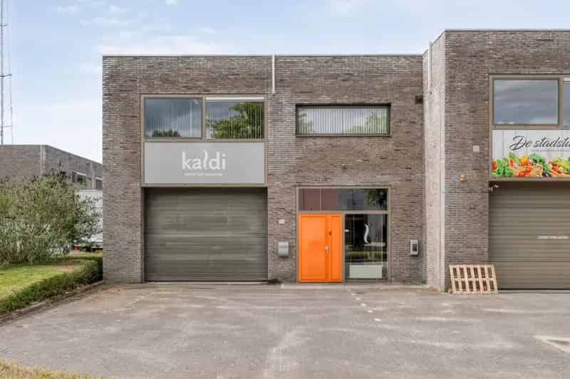 Bedrijfshal Zwolle | Zoek bedrijfshallen te huur: Popovstraat 70 8013 RK Zwolle 