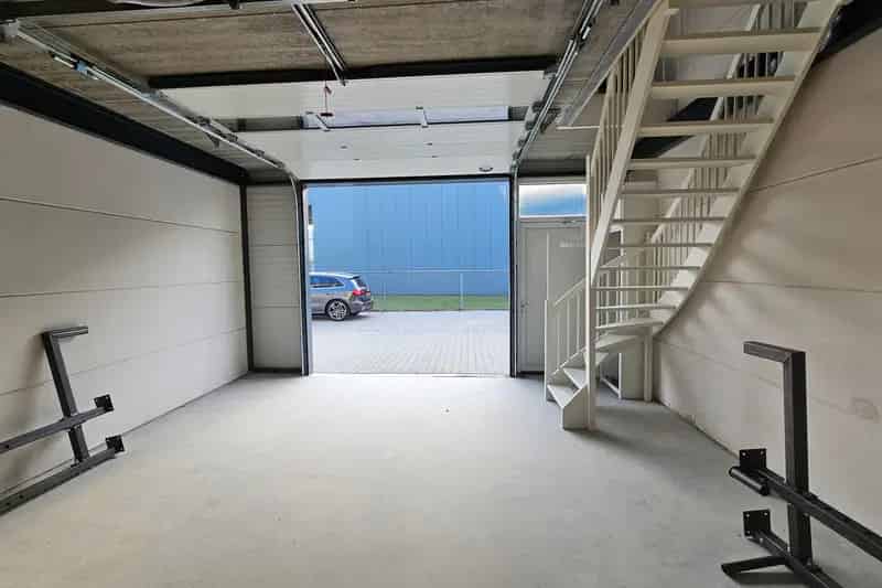 Bedrijfshal te Huur Meppel 108m2 Sethehof