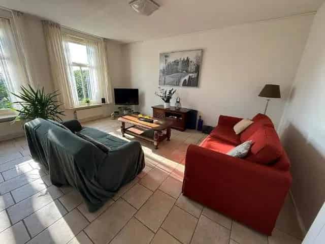Boerderijwoning nabij Amsterdam: Rust en ruimte op 15 km van de stad