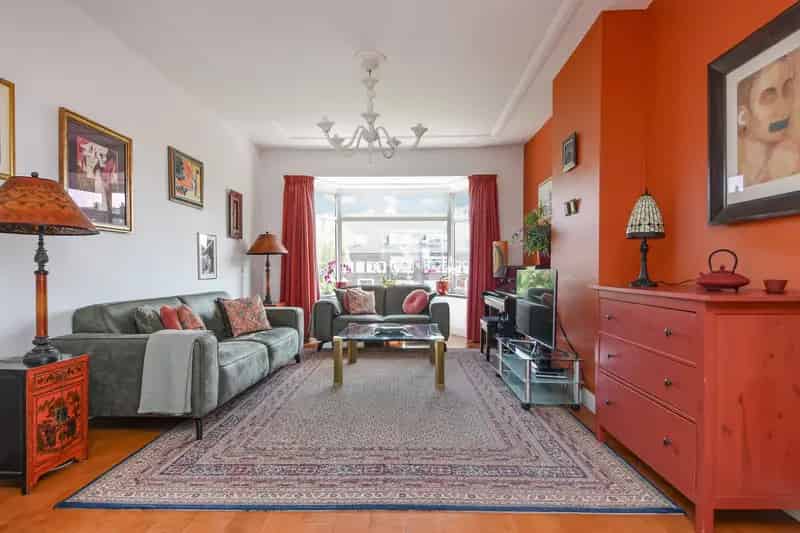 Ruim 6-Kamer Dubbel Bovenhuis Vruchtenbuurt 161m²