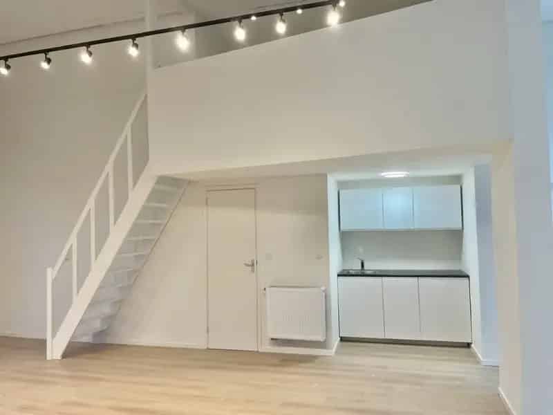 Kantoorruimte Amsterdam West 101.5m2 Baarsjesweg