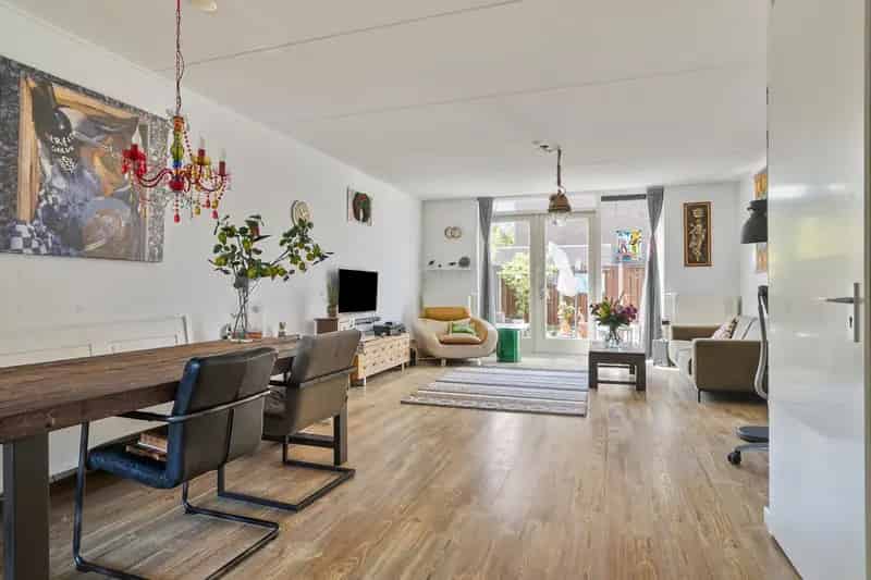 Huis te koop: Hebatstraat 12 1363 RD Almere | Funda