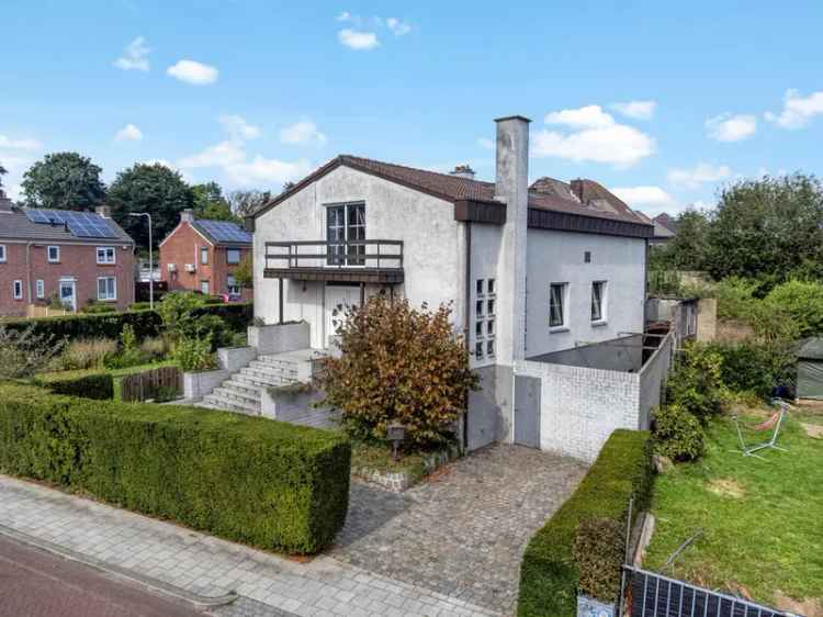 Vrijstaande woning 6 slaapkamers Eygelshoven 338m²