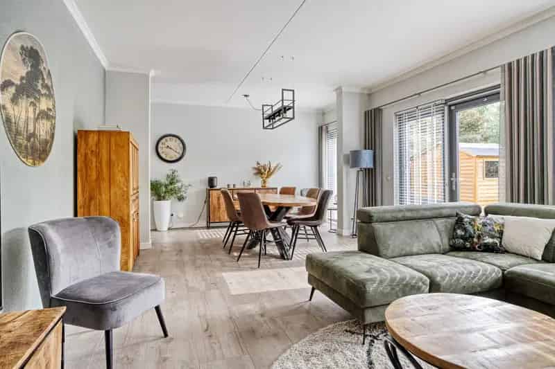 Tweekapper aan het water Oss - Ruime woning met dakterras