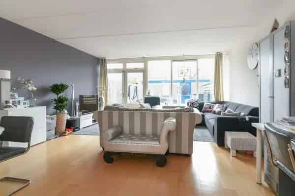 Tussenwoning met Garage 3 slaapkamers Folgeren