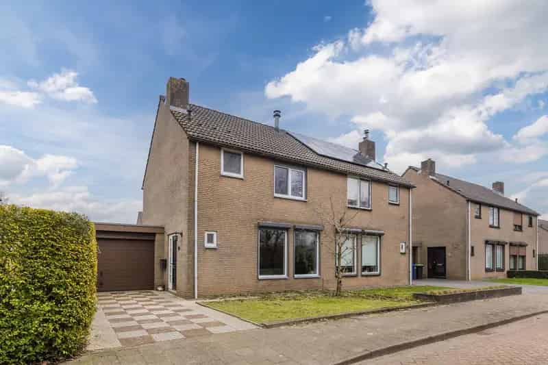 2-onder-1-kapwoning Westdorpe Instapklaar Garage Tuin