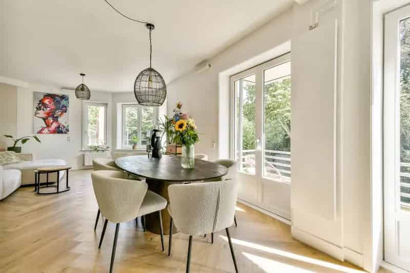 Amsterdam Overamstelstraat: Gerenoveerde 2-kamer woning 58m2
