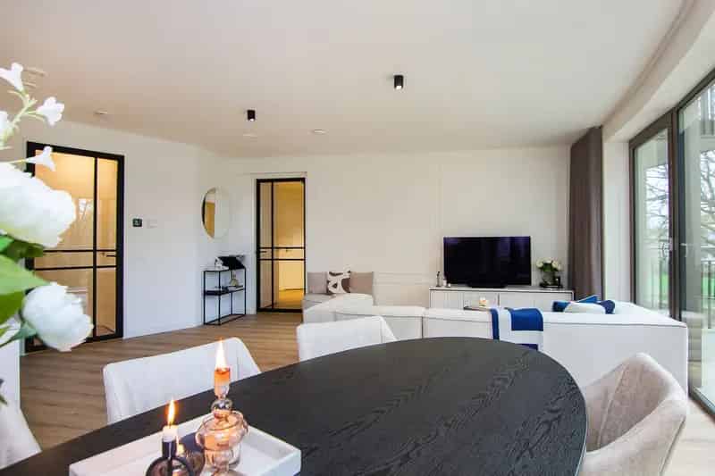 Luxe Appartement Haarlem 80m2 2 Slaapkamers Prive Parkeerplaats