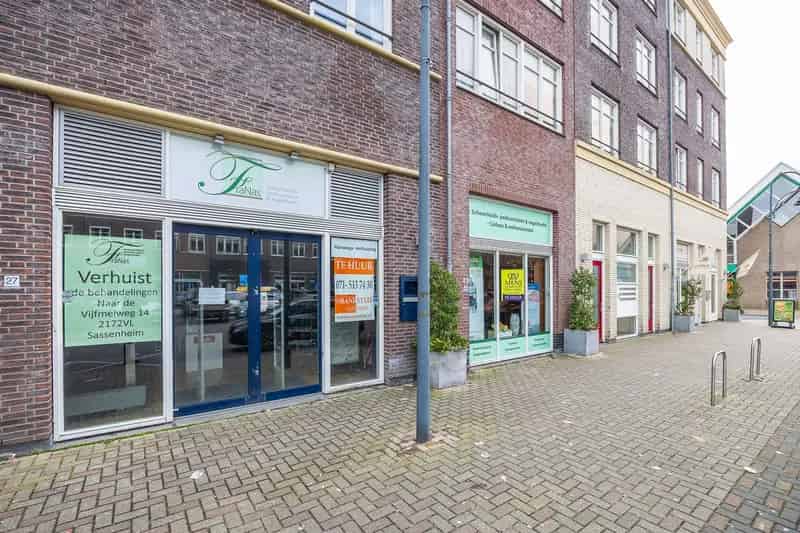 Winkelruimte te Huur Sassenheim 213m2 Centrum