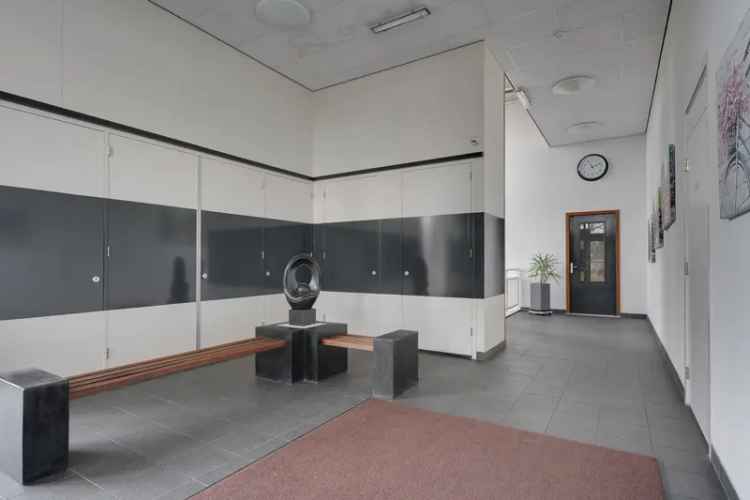 4 Kamer Appartement Krommenie 148m2 Dakterras Parkeerplaats
