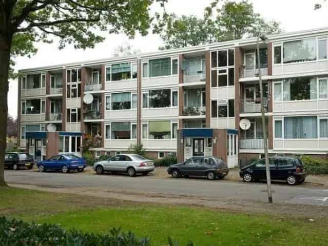 Rustige Seniorenwoning Enschede - Geen Kinderen