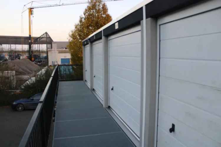 Garagebox Etten Leur 16m2 Opslag Werkruimte