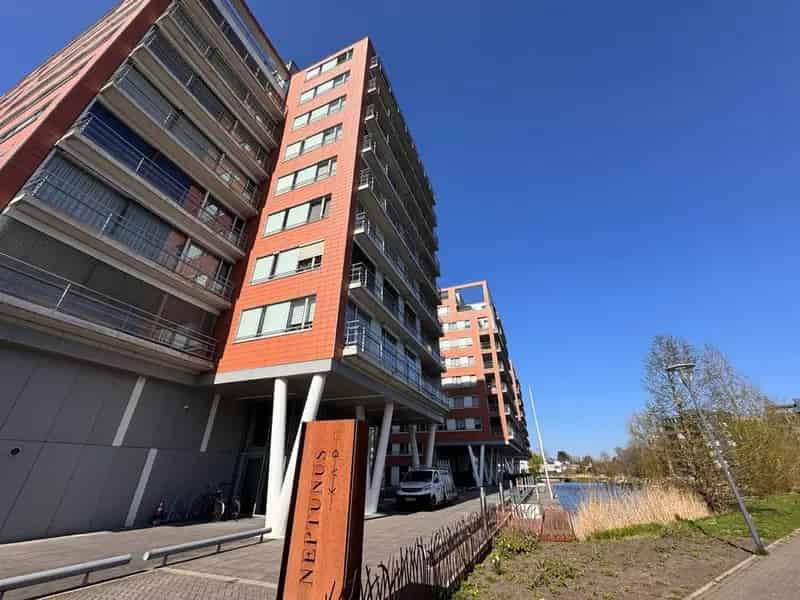 Ruim 4 kamer appartement Roomburg Leiden