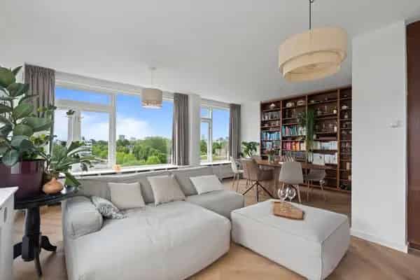 TOP Appartement Amsterdam Zuid 2 Kamers Balkon Uitzicht