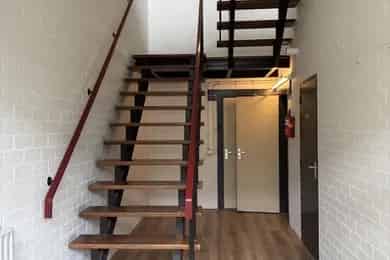 105 m2 Kantoorruimte te Huur Weesp