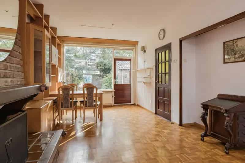 5 Slaapkamers Eindwoning IJmuiden Fijne Tuin Veel Potentie