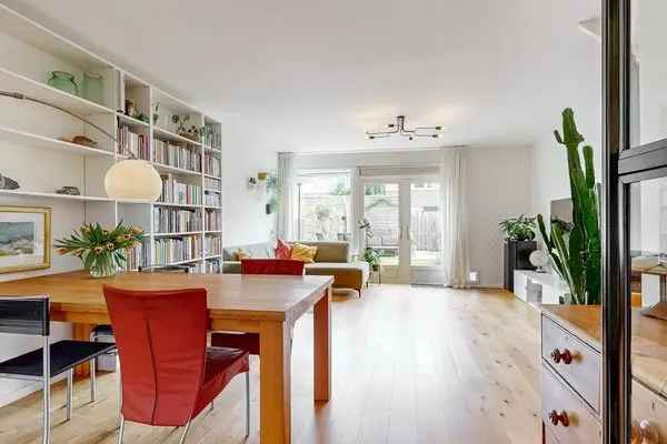 Gezinswoning Merenwijk Leiden 4 slaapkamers moderne keuken tuin