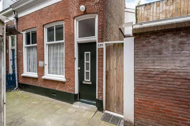 Huis te koop Badhuisstraat Den Haag 86m2 gerenoveerd