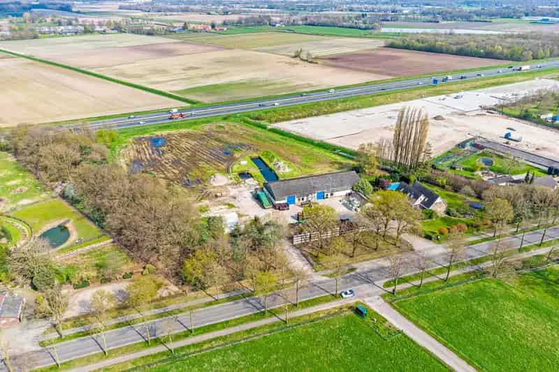 Bedrijfshal te koop Horst A73 - 24075m² perceel - Uitbreidingsmogelijkheden