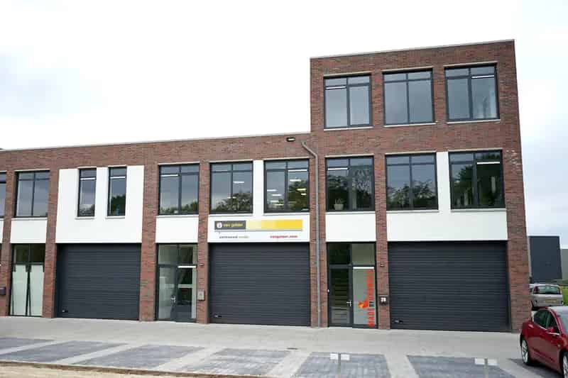 Kantoorruimte te huur Oldenzaal 96m² modern gebouw