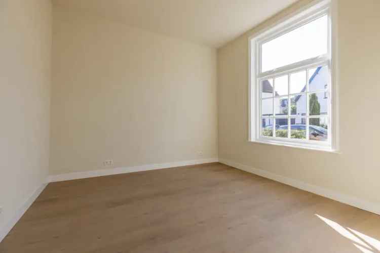 Bussum benedenwoning gerenoveerd 61m2 tuin