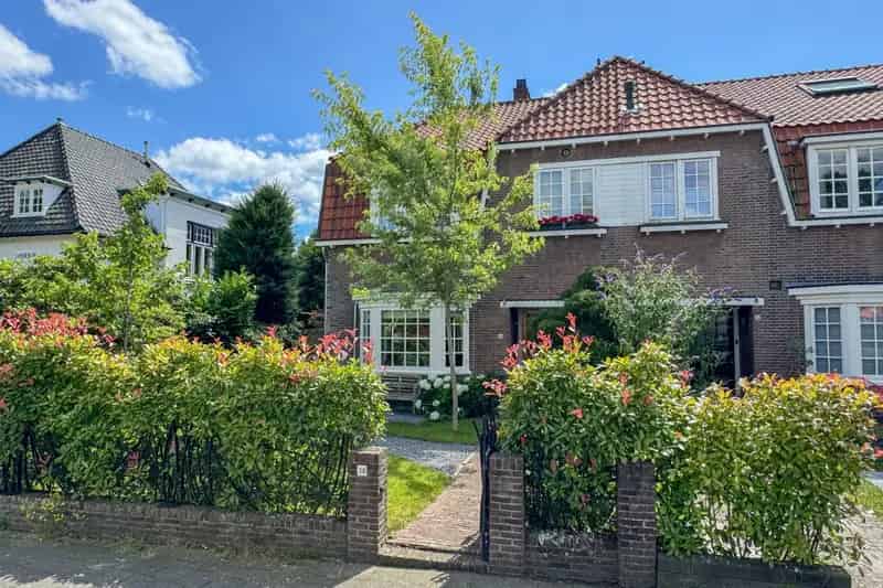 Jaren 20 Hoekwoning Hilversum Schilderskwartier